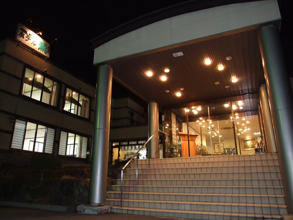 Hotel Uguisu Shizukuishi Экстерьер фото